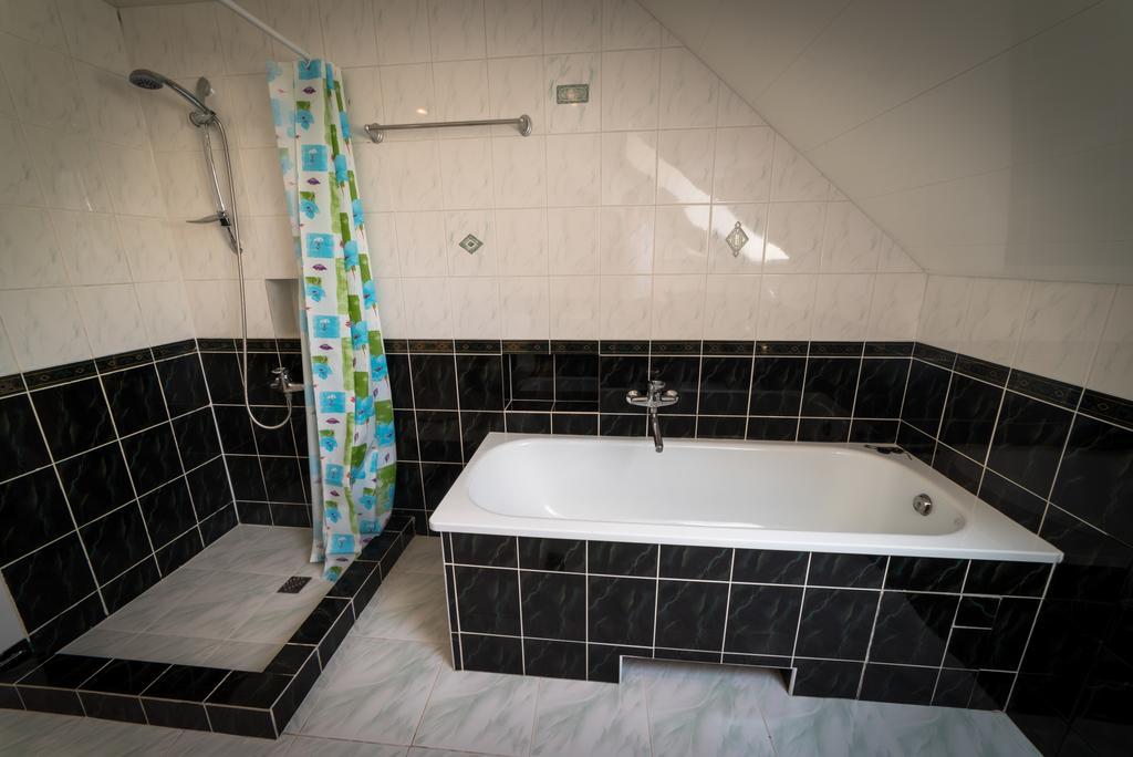 Karkles Villa - Prie Juros ภายนอก รูปภาพ